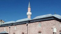 Bulgaristan'da camiye ırkçı saldırı