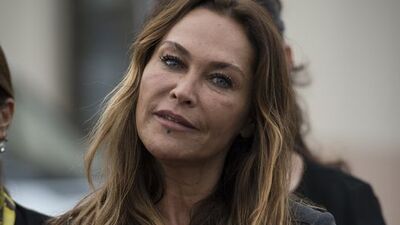 MHP'den Hülya Avşar'a sert tepki