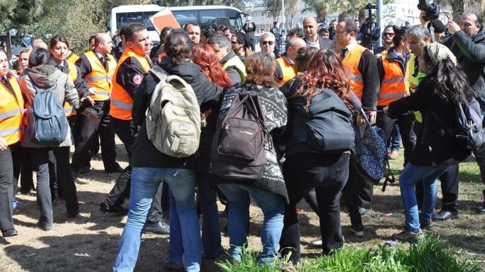 Ege Üniversitesi'nde izinsiz gösteri