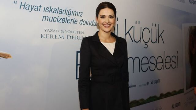 "Teşekkürler Bergüzar abla"