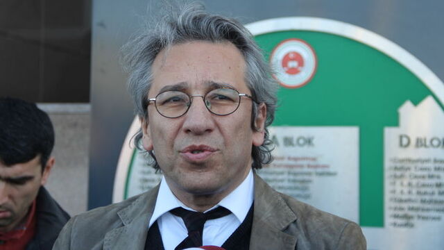 Can Dündar'a o soruşturmada takipsizlik