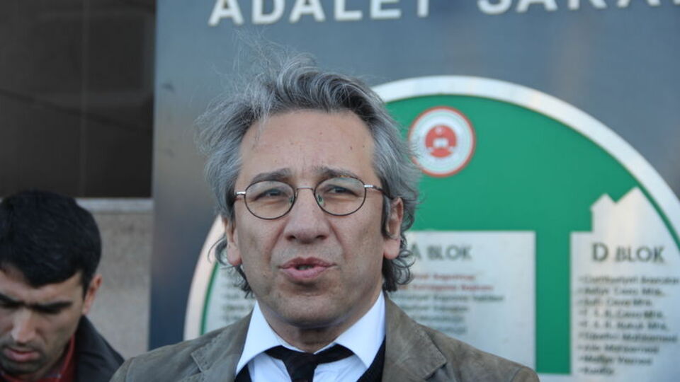 Can Dündar'a o soruşturmada takipsizlik