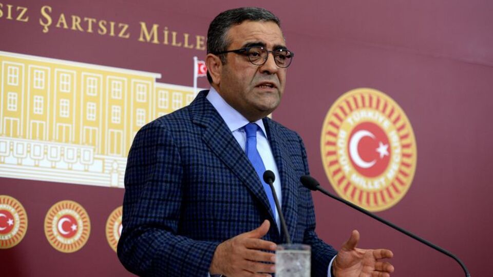 "Kusuru olanlar özür dilemeli"