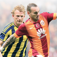 F.Bahçe oynuyor, G.Saray atıyor