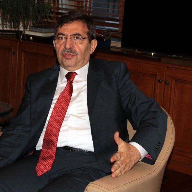 "Milletvekilleri ay sonunu zor getiriyor"