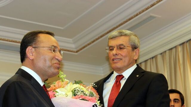 Adalet Bakanlığı'nda devir-teslim töreni