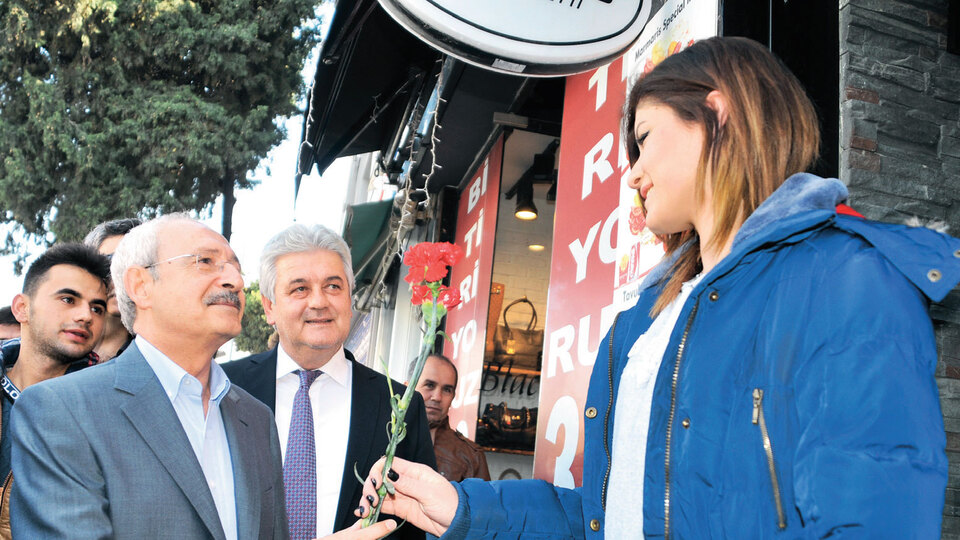 Kimi 'En güzel hediyesiniz' dedi kimi 'Halkın dilinden konuşun