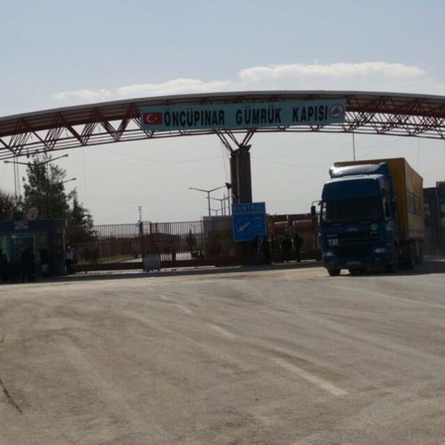 Cilvegözü ve Öncüpınar Sınır Kapısı gelişlere kapatıldı