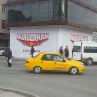 Şahan hamburgerci oluyor
