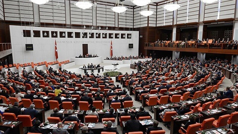 Meclis'te Hakan Fidan tartışması