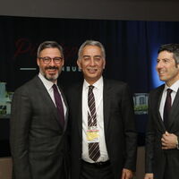 "Kentsel dönüşüm saçımı beyazlattı!"