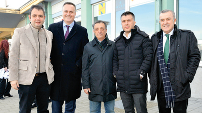 Yönetim çeyrek finalden emin