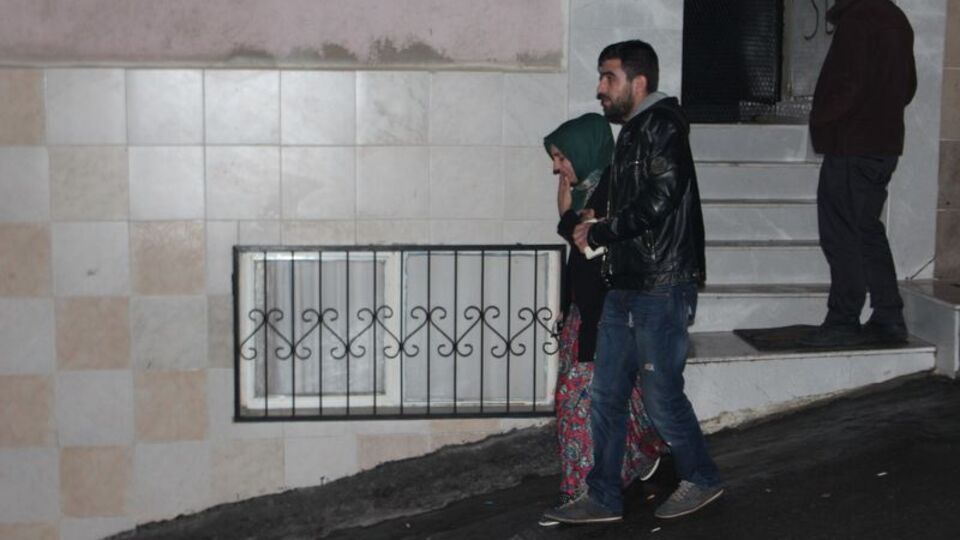 İzmir'de vahşet: 2 ölü!