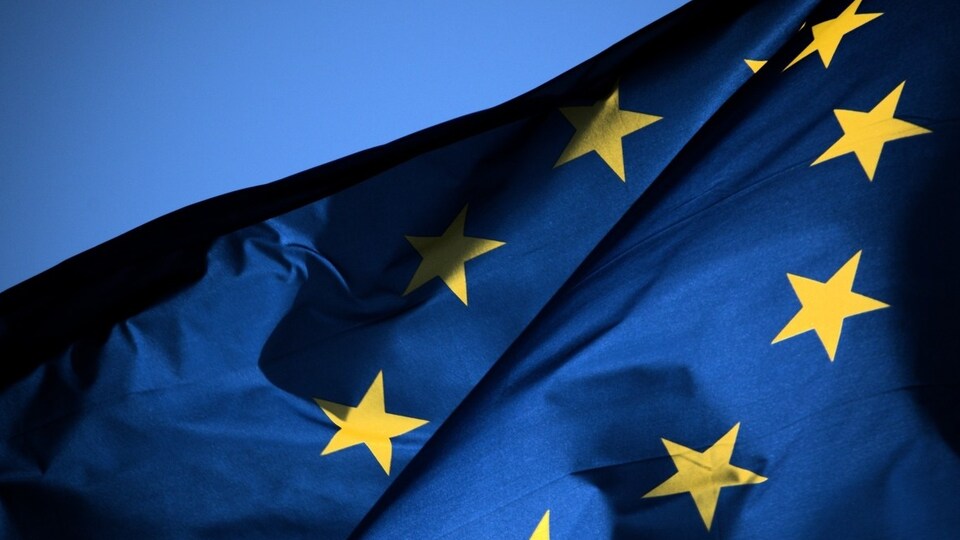 O ülke adaylığını geri çekti