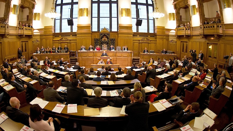 Kerpiç evden Avrupa Parlamentosu'na