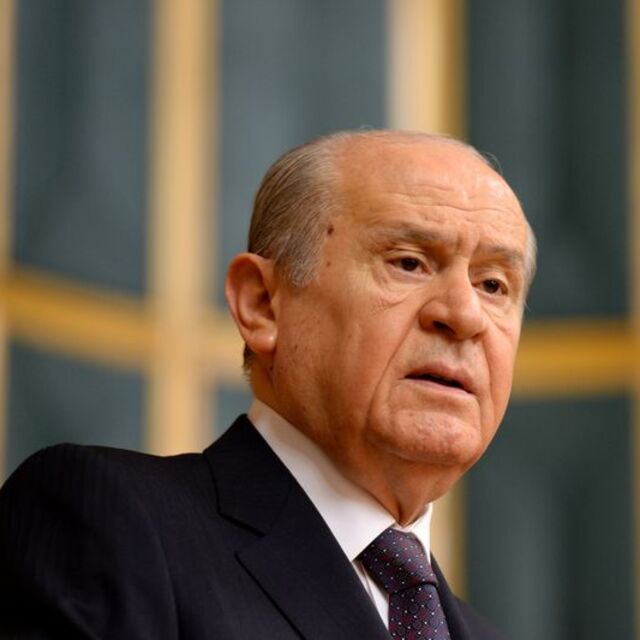 Bahçeli'den gençlere YGS mesajı