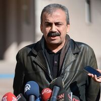 "Öcalan, tarihi bir mektup kaleme alıyor"