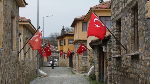 Vatan size minnettar!