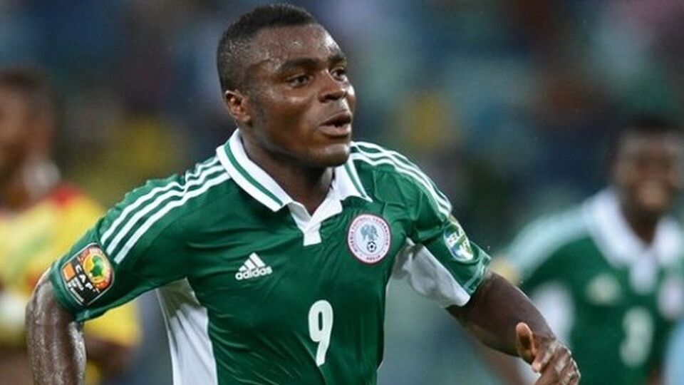 Emenike'ye büyük şok!