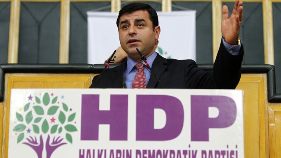 120 saniyelik grup toplantısı tarihe geçti!