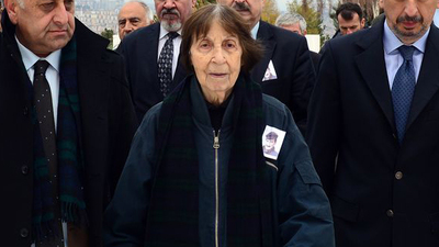 Davutoğlu'na cevap!