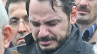 Erdoğan'ın damadı gözyaşlarına boğuldu