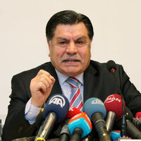 Adaylık iddialarına noktayı koydu!