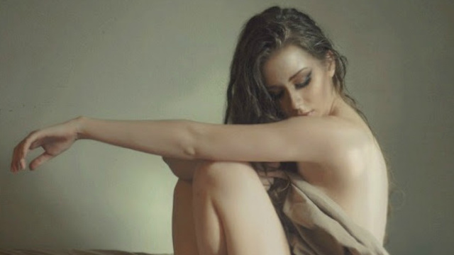 Kadınların sormaya utandığı 50 soru! (+18)