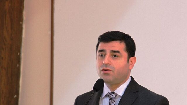"Senin Kürt sorunun bitmiş olabilir çünkü senin Kürdün Mehmet Metiner'dir"