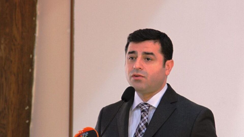 "Senin Kürt sorunun bitmiş olabilir çünkü senin Kürdün Mehmet Metiner'dir"