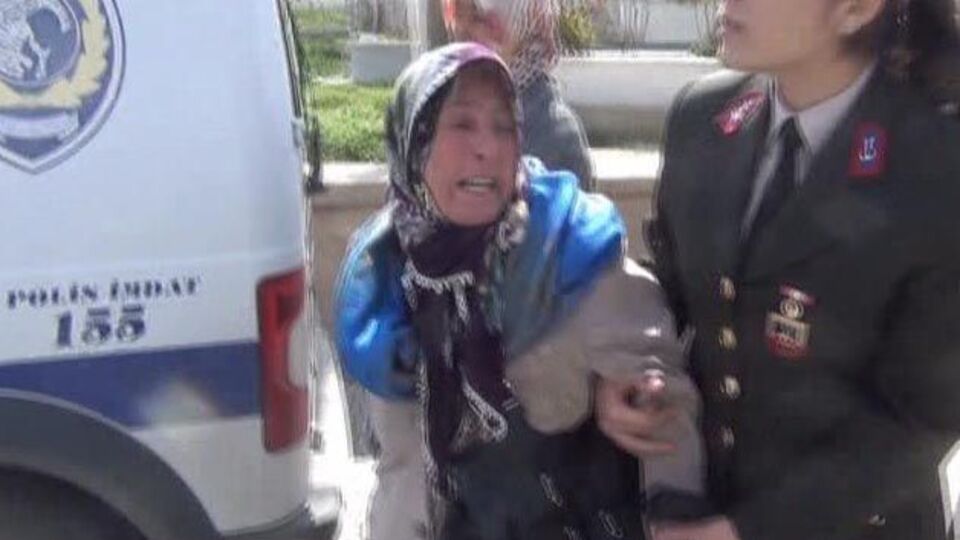 "Bana vermediniz, oğlumun mezarına..."