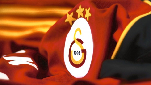 Aslan'a ihraç tehlikesi