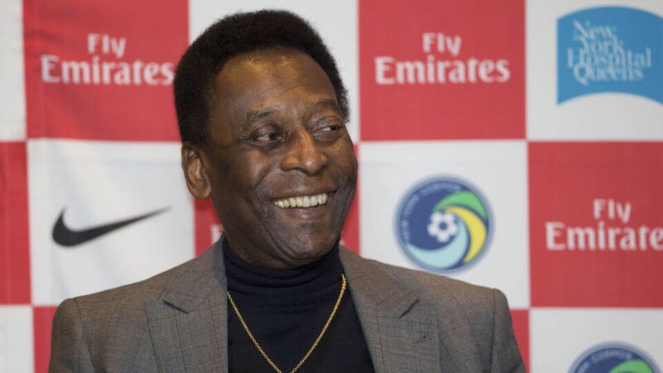Pele'den Blatter'e destek