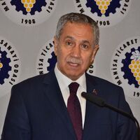 Arınç'tan iki günde iki iptal