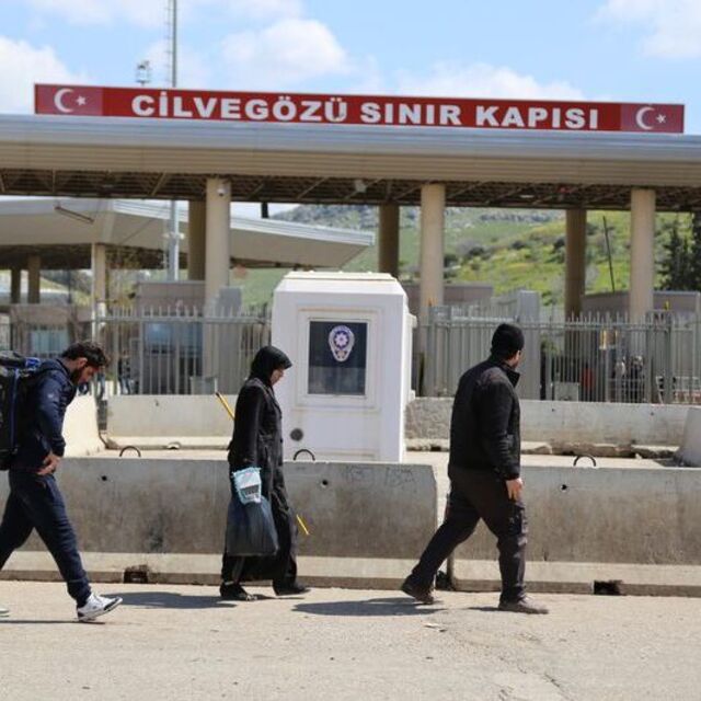 Cilvegözü Sınır Kapısı girişlere açıldı