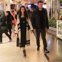 Makyajsız ve doğal güzel