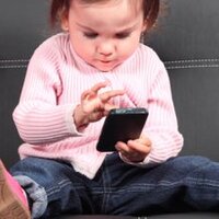 Akıllı telefonlar çocukları hasta ediyor!
