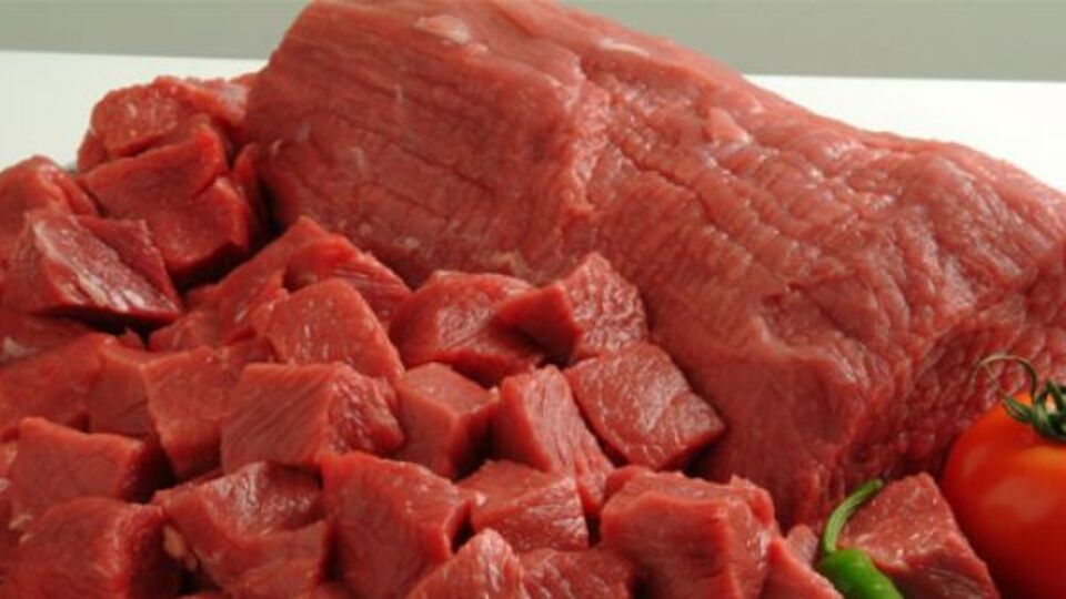 Yem fiyatları kırmızı eti vurdu!