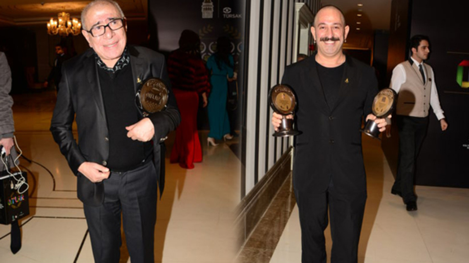 "Cem saray soytarısı"