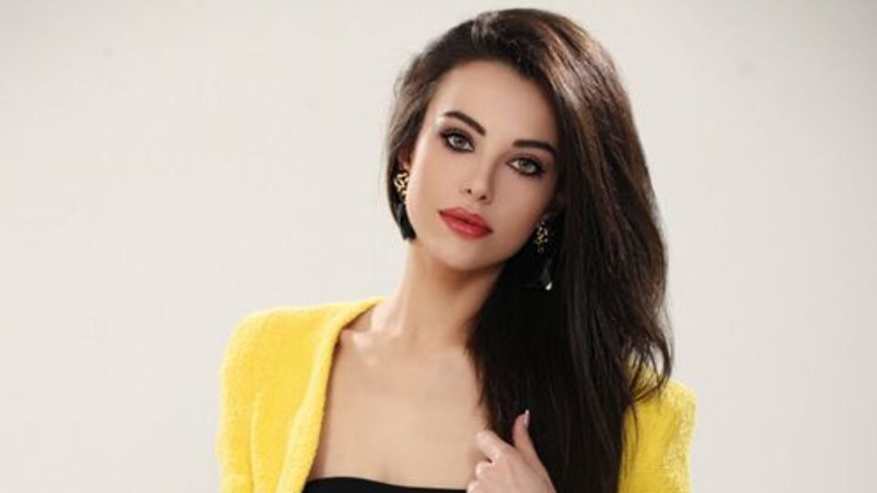 "Gerçek aşk yok olmaktır"