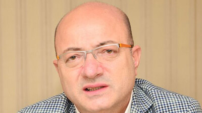 İlhan Cihaner'den bir ilk!