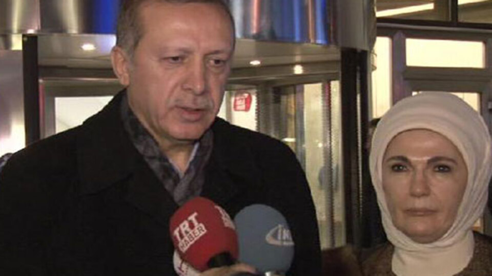 Cumhurbaşkanı Erdoğan 80 darbesini izledi!