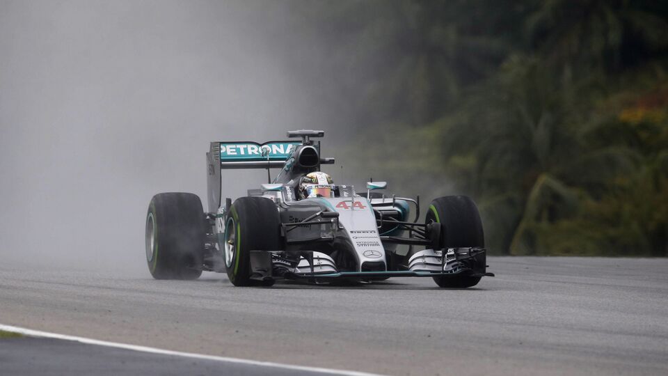 İlk cep Hamilton'ın