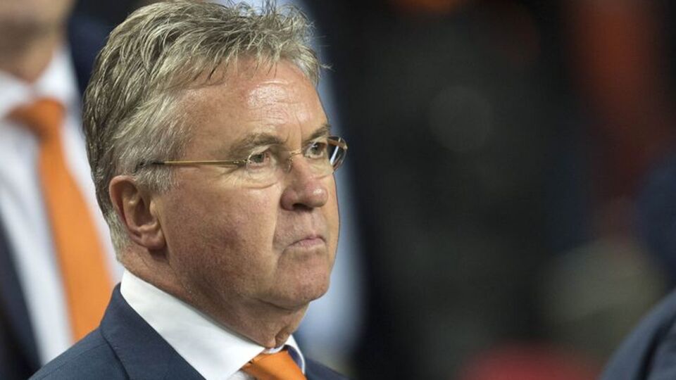 Hiddink'ten "forvet" sürprizi!