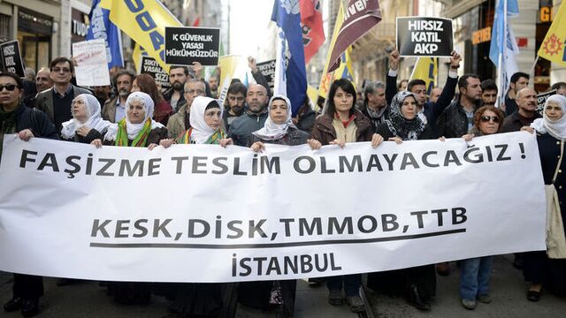 İstiklal Caddesi'nde İç Güvenlik Yasası protesto edildi
