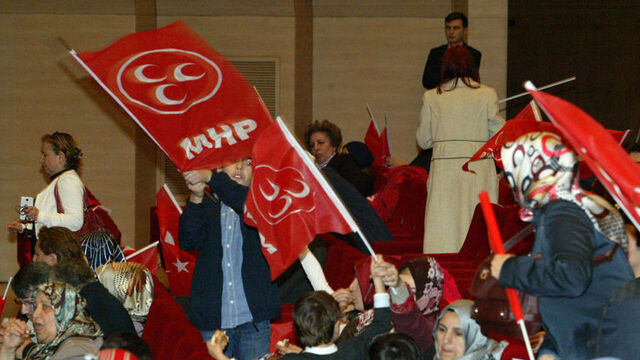 MHP aday adaylarını tanıttı