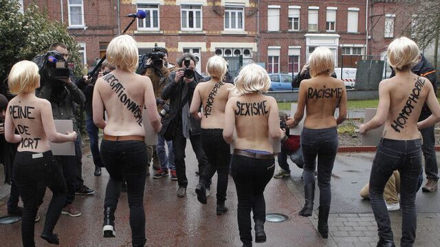 Femen, Le Pen'e karşı!