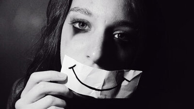 Kadınlar erkekleri ikiye katladı!