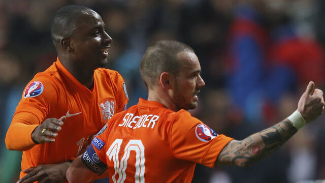Sneijder rekor peşinde