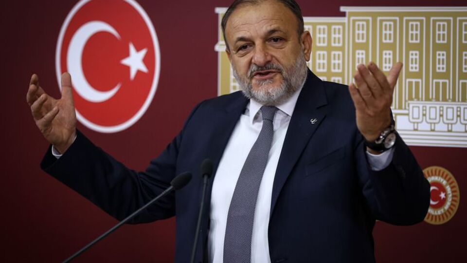 'Sen kendini ne sanıyorsun da...'
